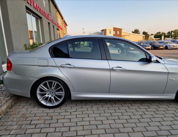 BMW Řada 3 37