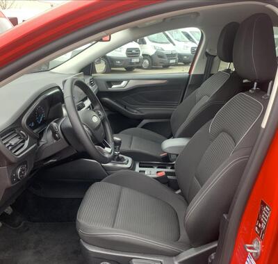 Ford Focus 16