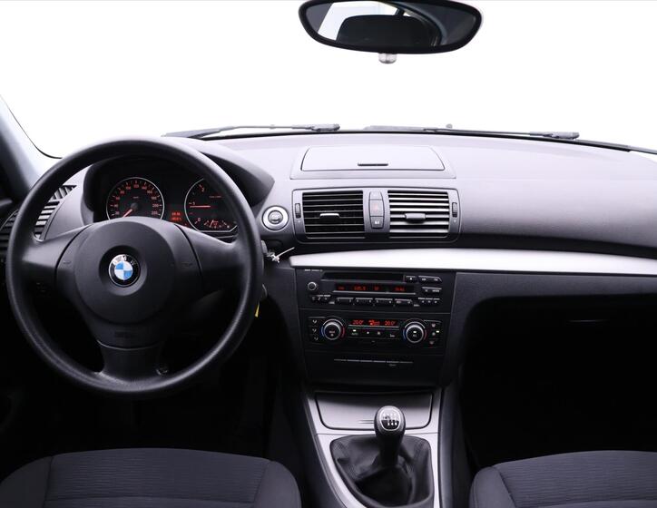 BMW Řada 1 28