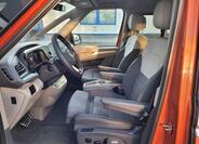 Volkswagen Multivan 11