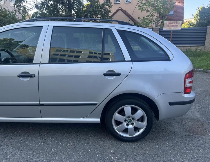 Škoda Fabia 18