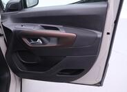 Peugeot Rifter 13