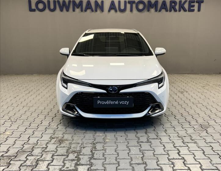 Toyota Corolla 4