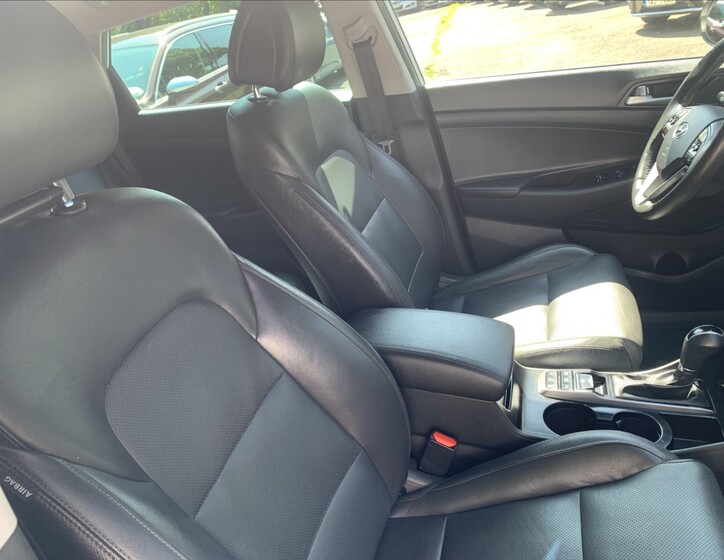 Hyundai Tucson 14