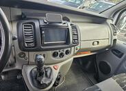 Renault Trafic 12