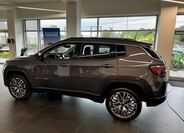 Jeep Compass 9