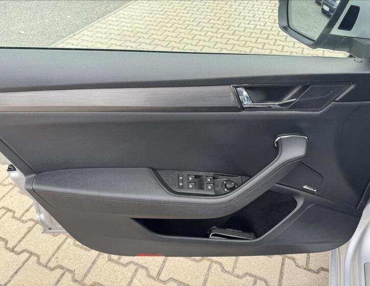 Škoda Superb 23