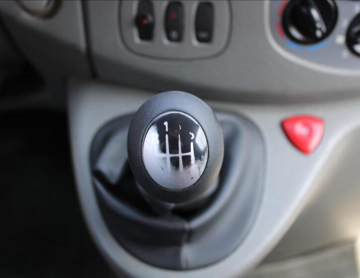 Renault Trafic 21