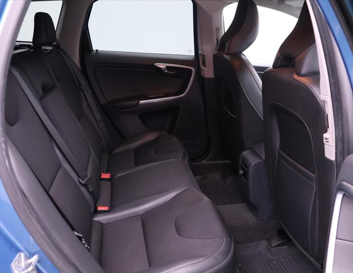 Volvo XC60 14