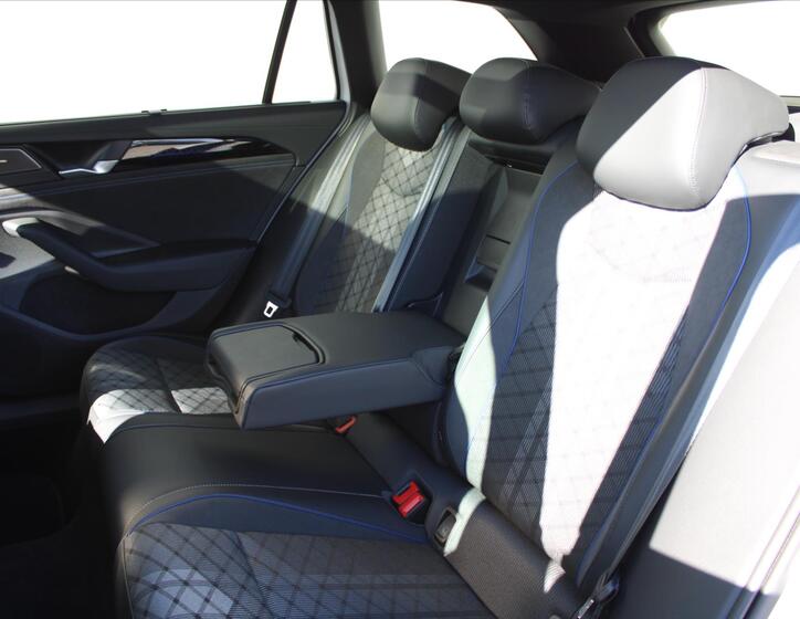 Volkswagen Passat 11