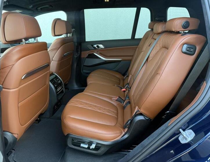 BMW X7 7