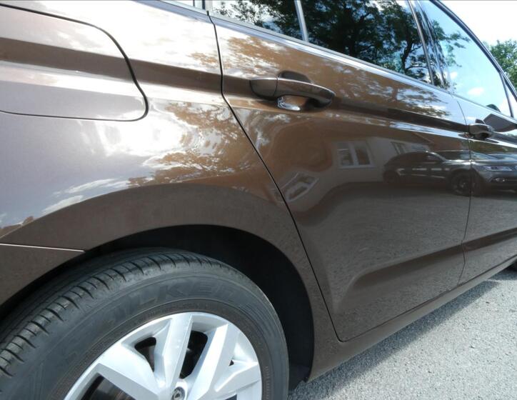 Volkswagen Touran 12