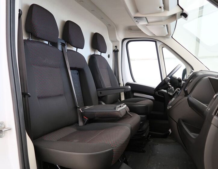 Opel Movano 20