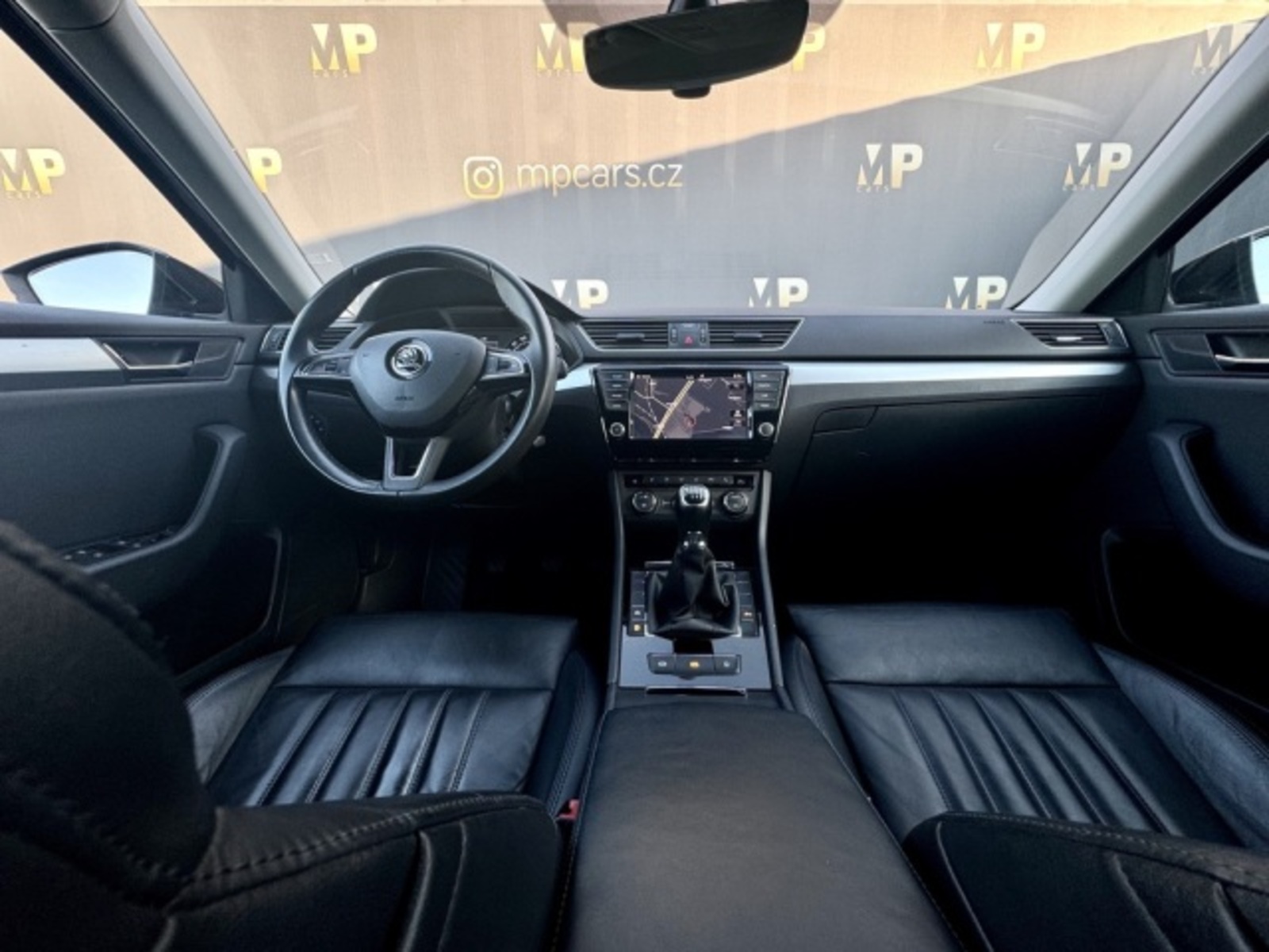 Škoda Superb 16
