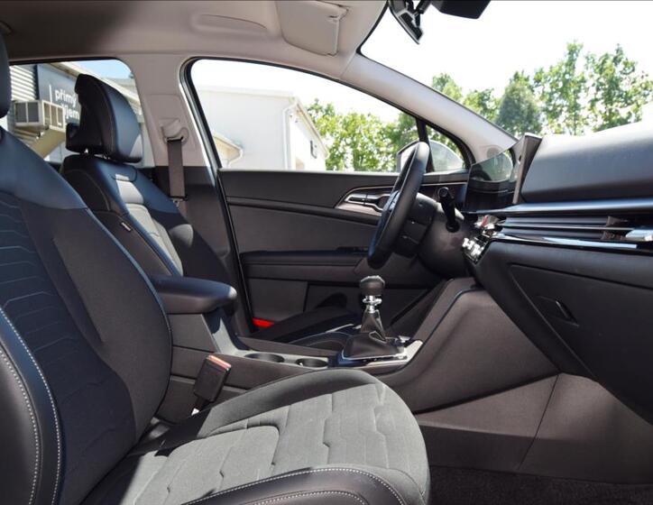 KIA Sportage 4
