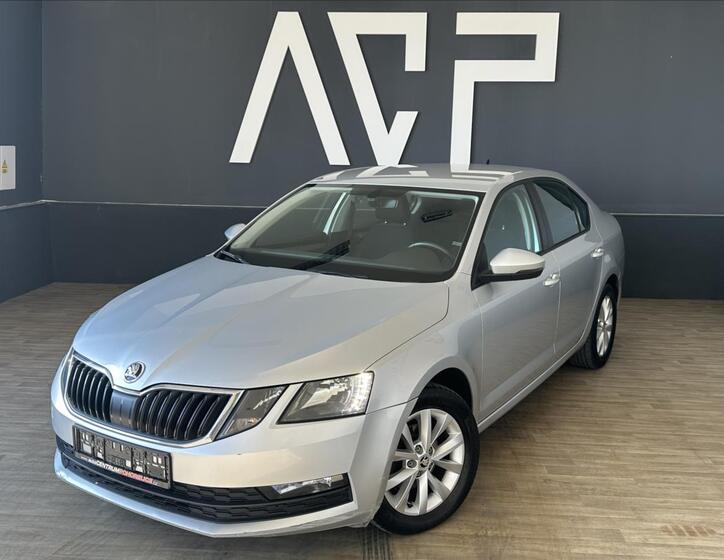 Škoda Octavia 1