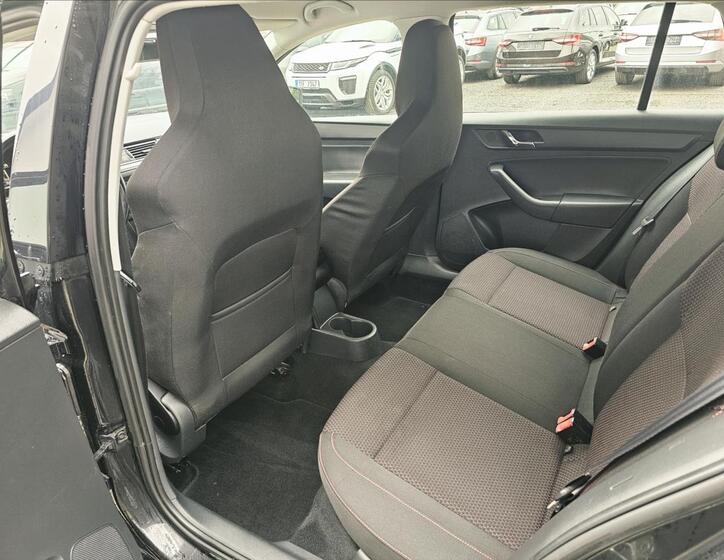Škoda Rapid 21