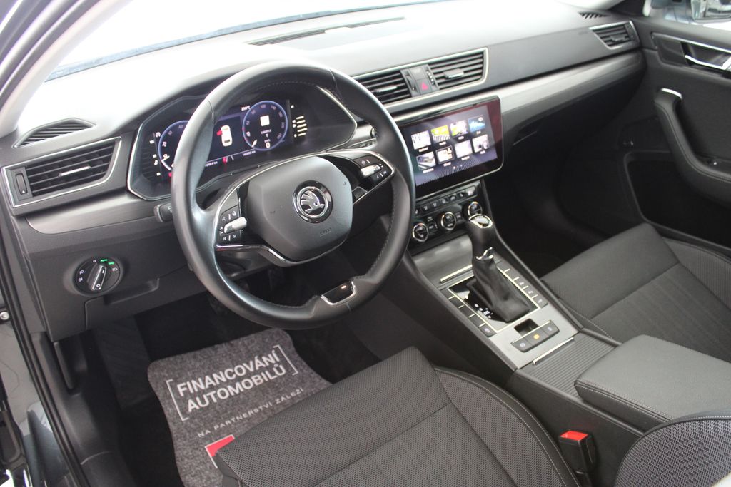 Škoda Superb
