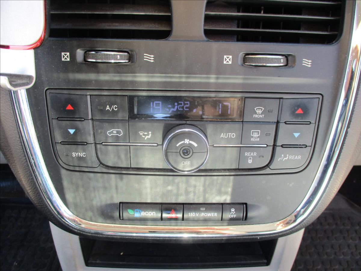 Chrysler Town & Country