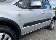 Suzuki SX4 10