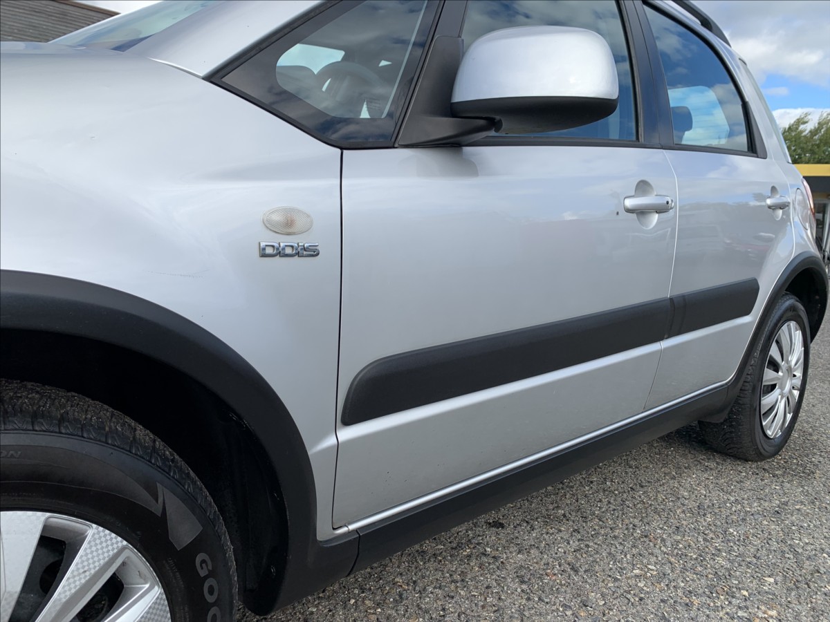Suzuki SX4