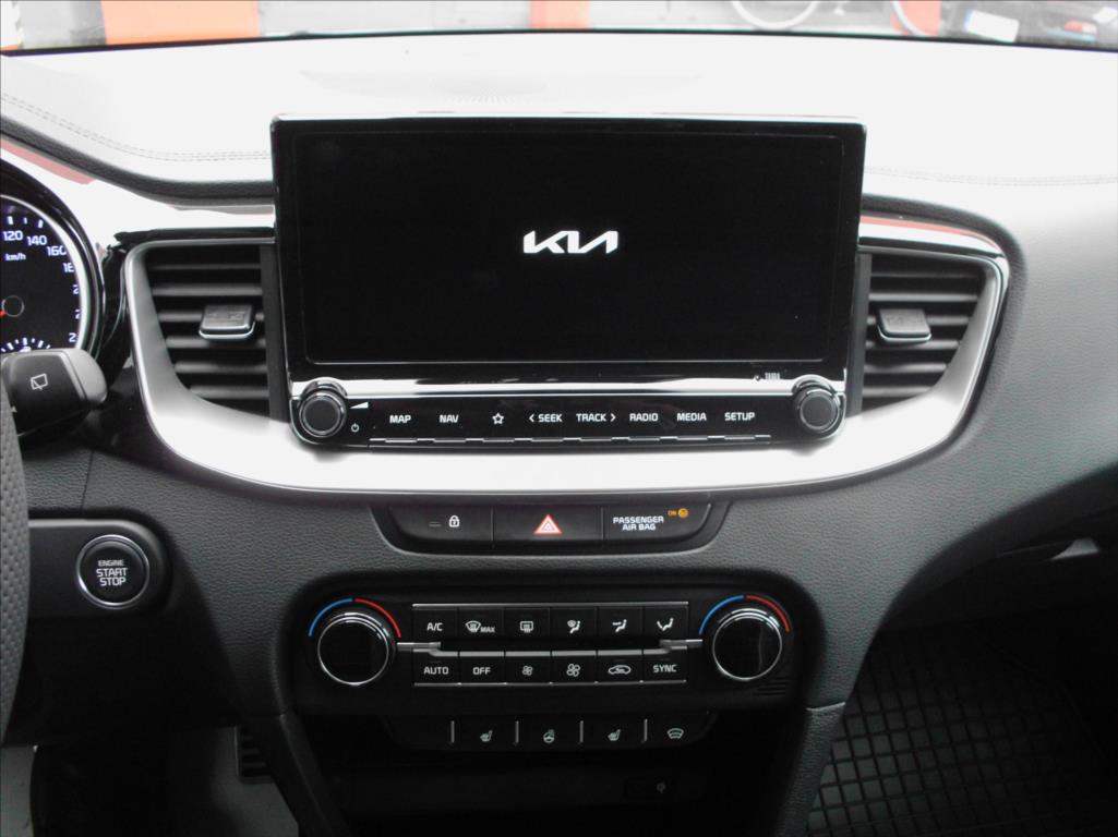 KIA ProCeed
