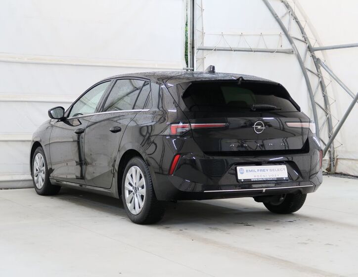 Opel Astra 8