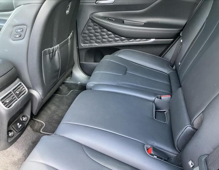 Hyundai Santa Fe 18