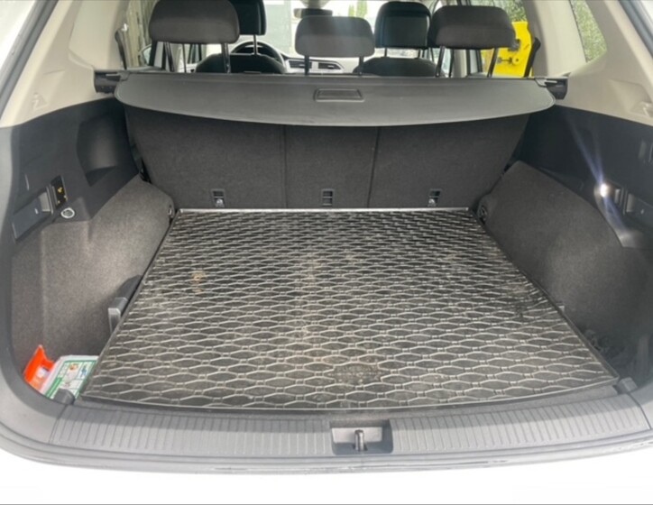 Volkswagen Tiguan 6