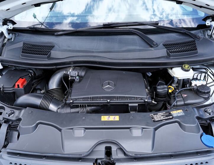 Mercedes-Benz Vito 11