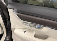 Volvo V90 35