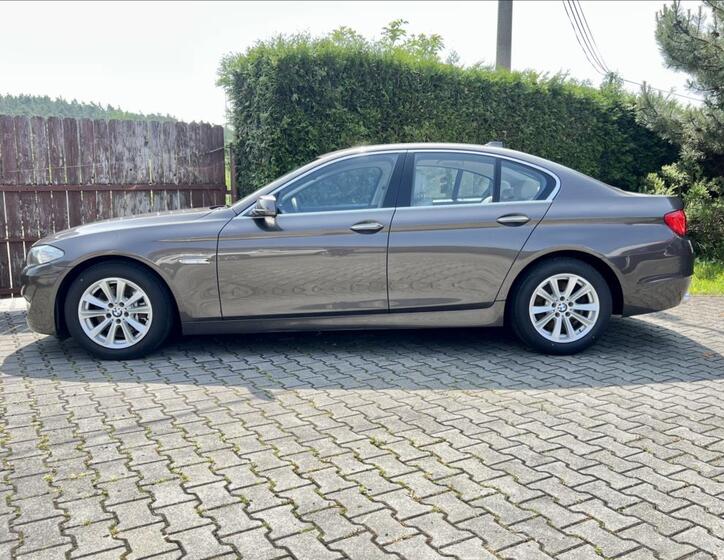 BMW Řada 5 2