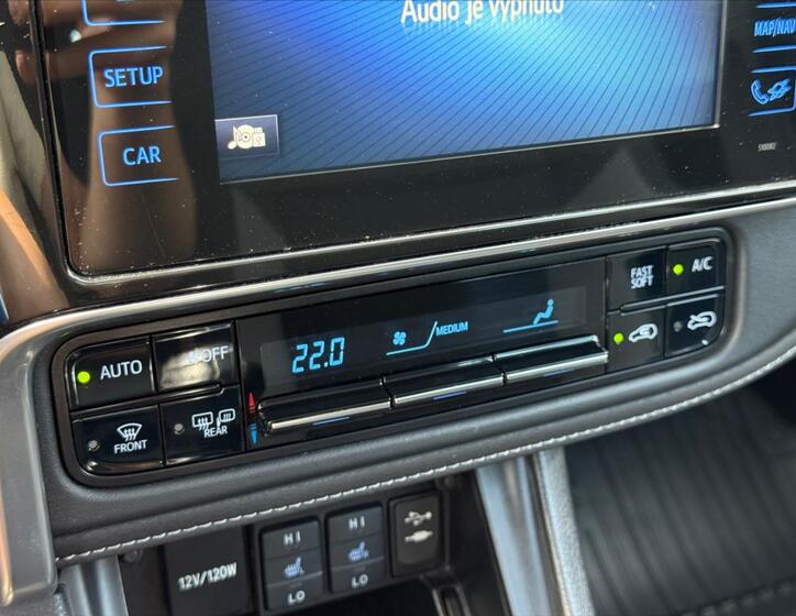 Toyota Auris 16