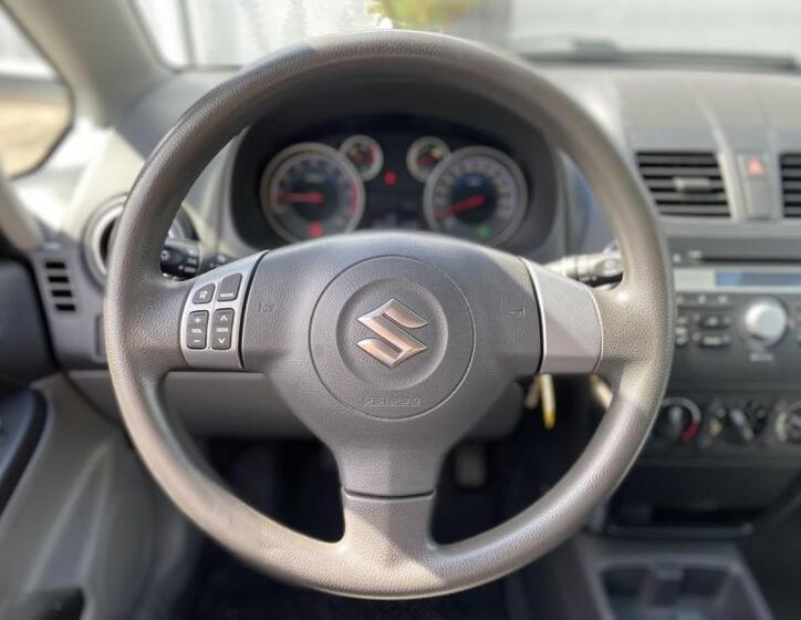 Suzuki SX4 14