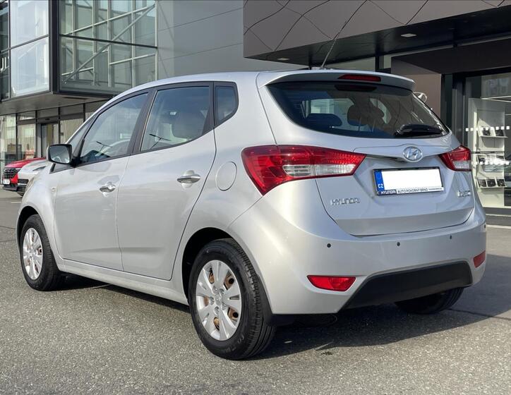 Hyundai ix20 3