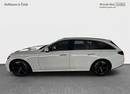 Mercedes-Benz Třídy E 8
