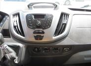Ford Transit 13