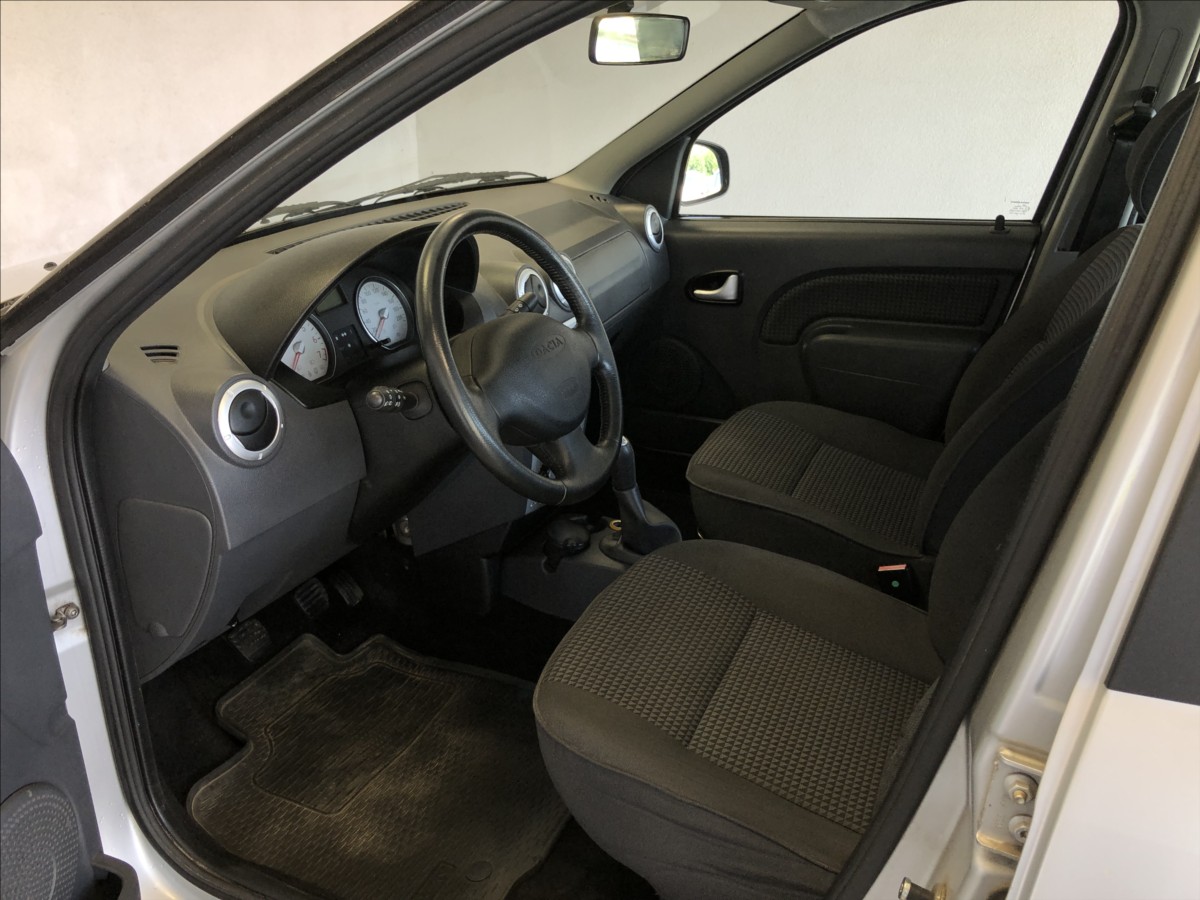 Dacia Logan