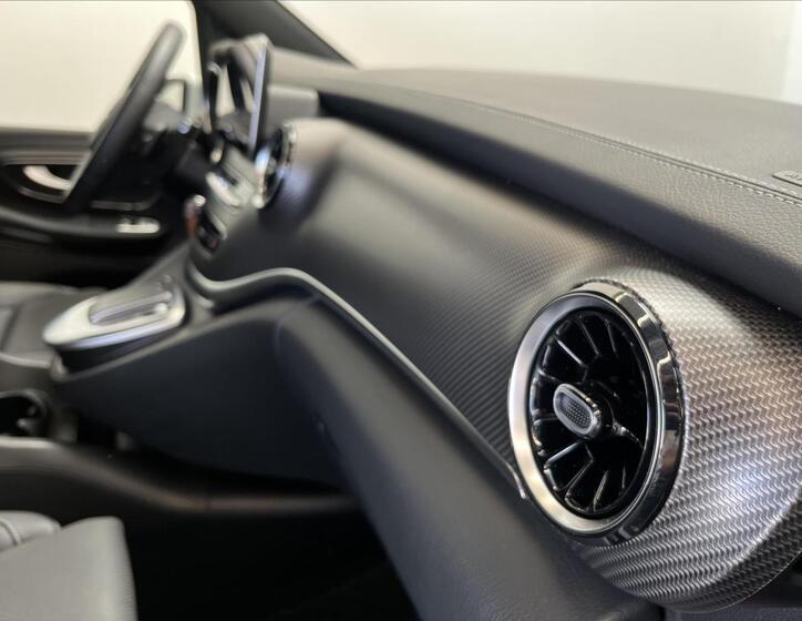 Mercedes-Benz Třídy V 17
