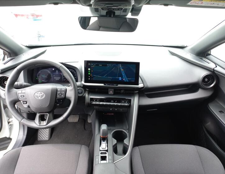 Toyota C-HR 13