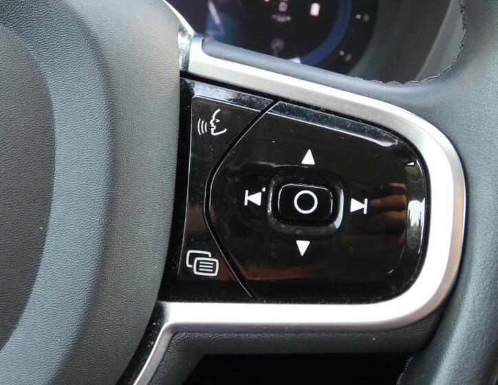 Volvo XC60 12