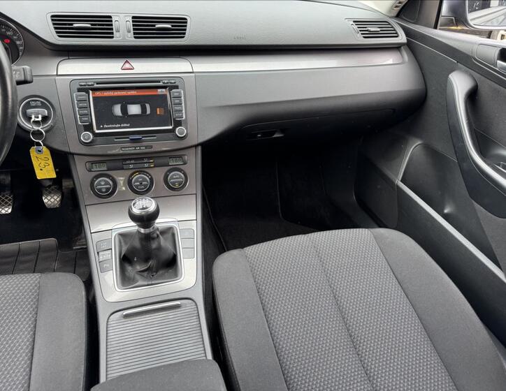 Volkswagen Passat 33