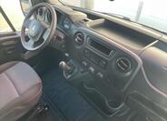 Renault Master 12