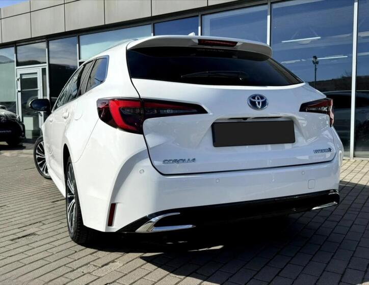 Toyota Corolla 8