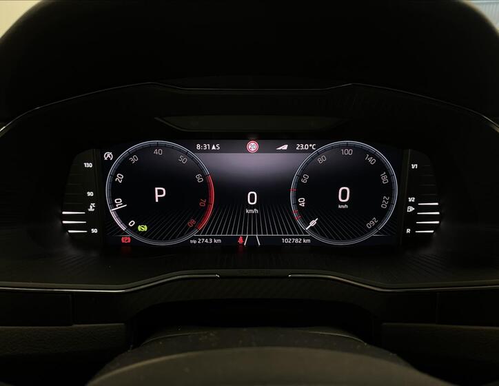 Škoda Superb 13