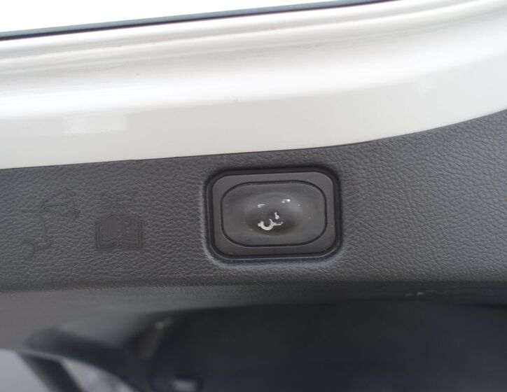 Ford Galaxy 33