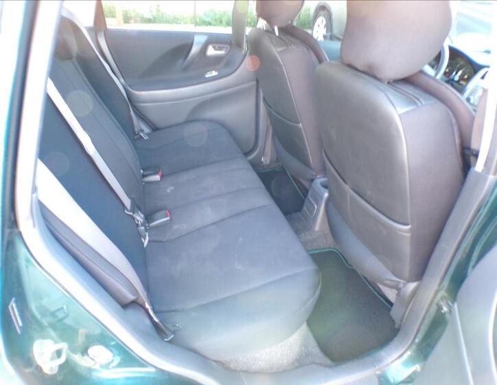 Suzuki Liana 16