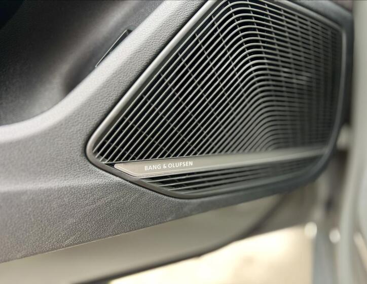 Audi S5 45