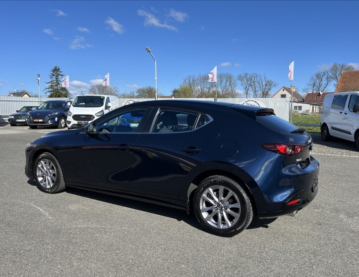 Mazda 3 9