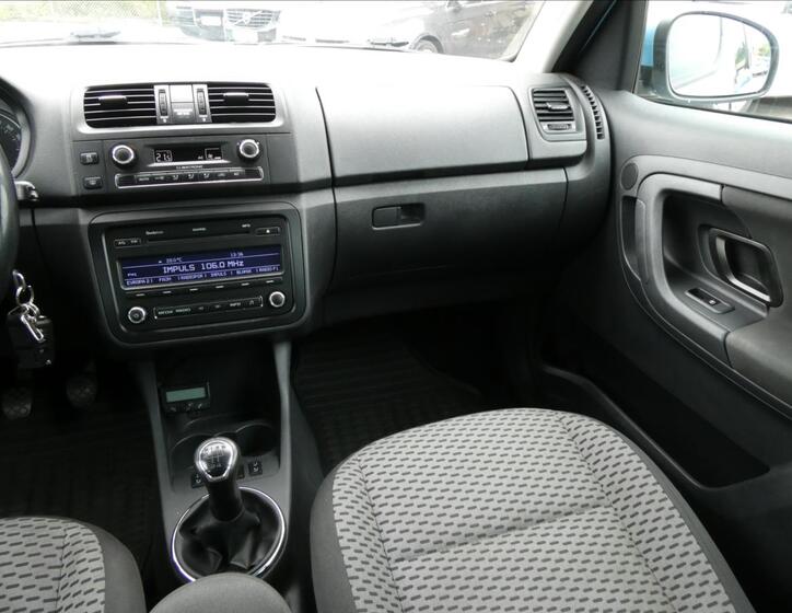 Škoda Roomster 30